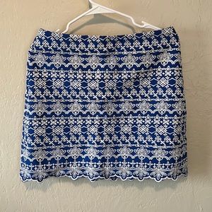 Scalloped embroidered skirt